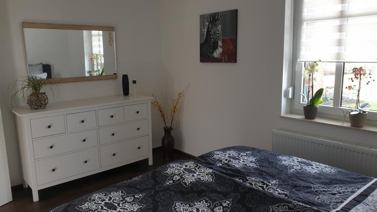 Seensucht & Urlaubstraeume, Ferienwohnung "Seerose" Grossraeschen Exterior photo